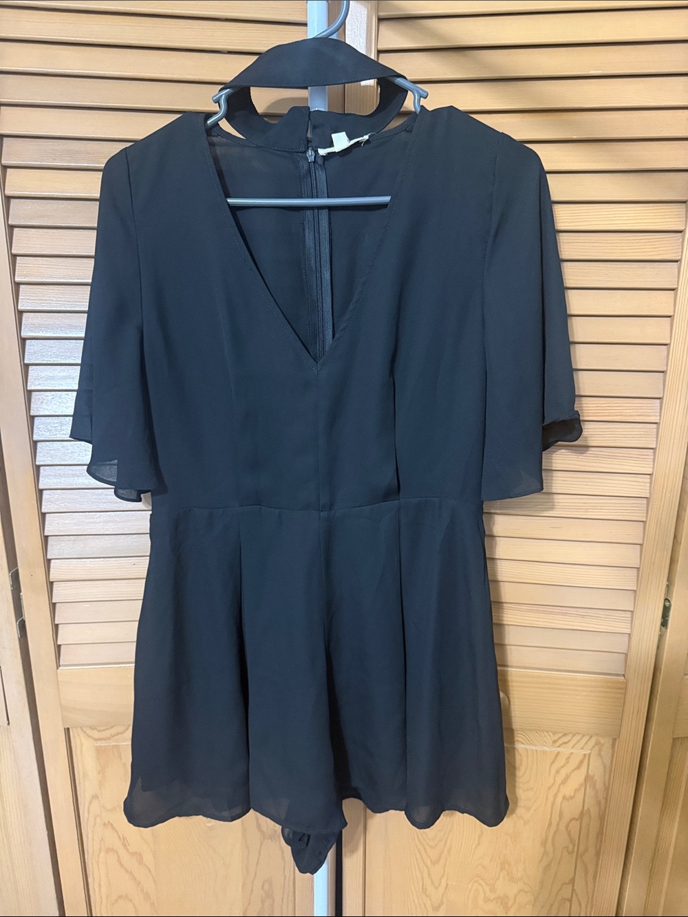 Black V-Neck Short Sleeve Women's Romper
